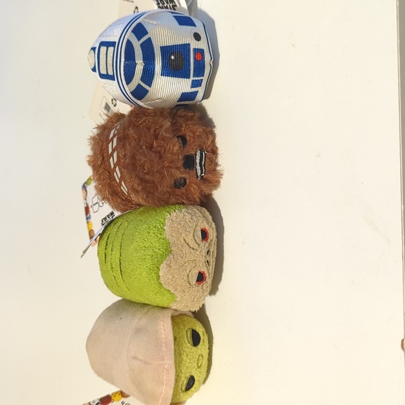 Star Wars Other - Tsum Tsum Star Wars Lot of 4 Chewbacca R2D2 Jabba Yoda